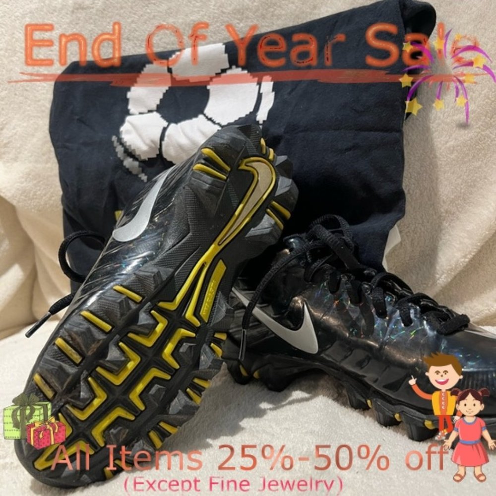 Nike Alpha soccer cleats - good used condition. Boy or Girl size 1Y